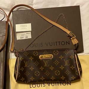 Louis Vuitton Eva Monogram Clutch crossbody NWT